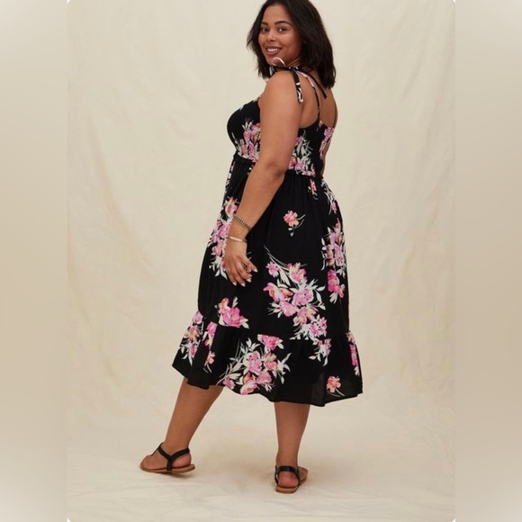 NWOT Torrid beautiful midi bodice fit & flare challis dress - Picture 2 of 12